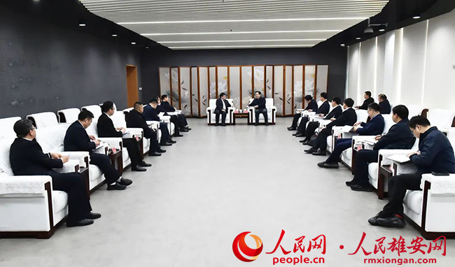 張國華與航天宏圖信息技術(shù)股份有限公司董事長王宇翔一行舉行工作座談。劉向陽攝