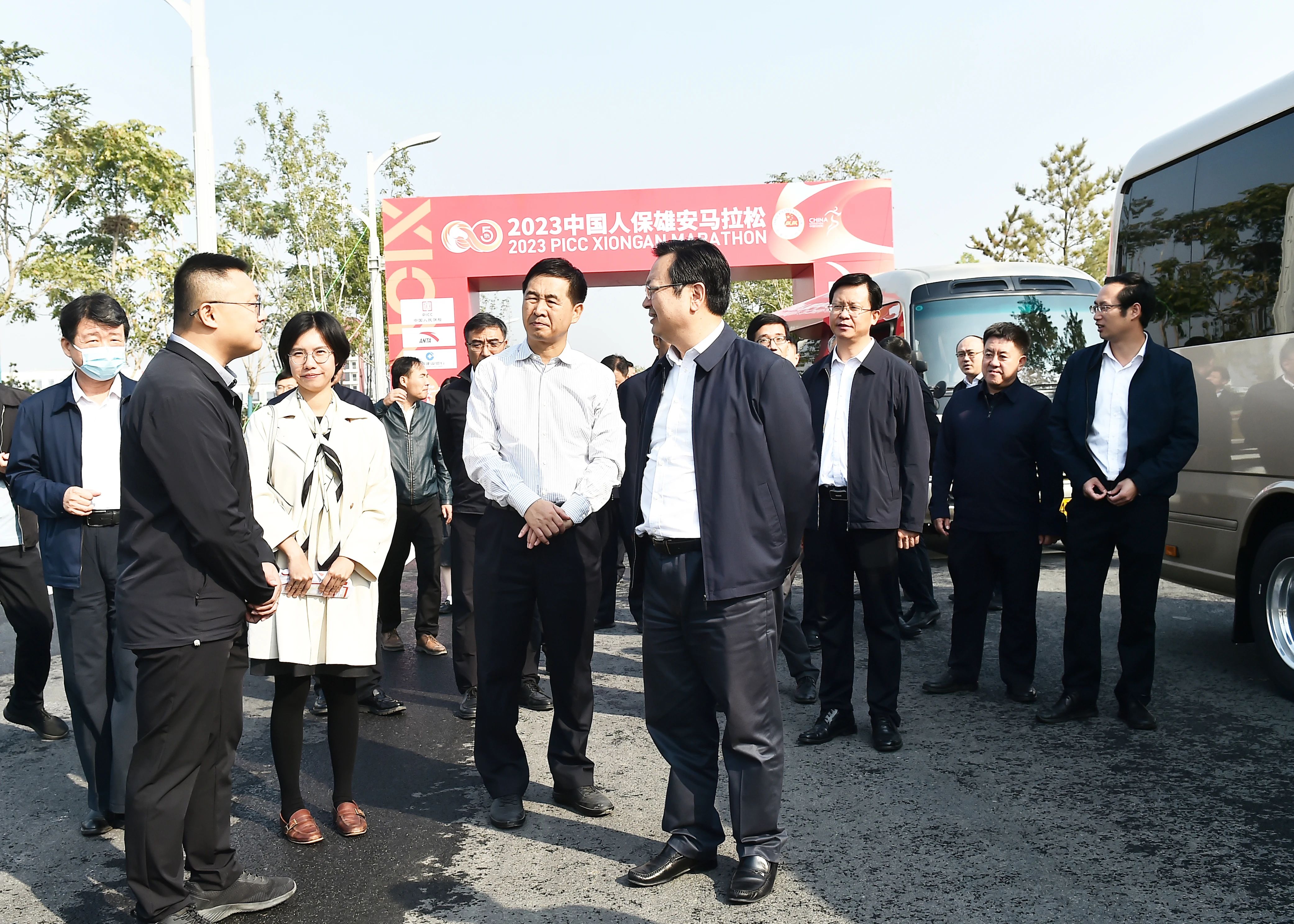 張國華調(diào)研2023雄安馬拉松賽事籌備工作。劉向陽攝